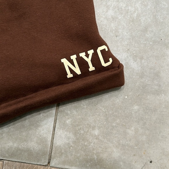 Showpo. SUNDAY SOCIETY CLUB - NYC SWEAT SHORTS IN CHOCOLATE size small - Picture 4 of 7